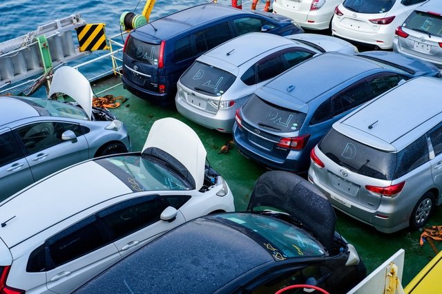 Open vs. Enclosed Car Shipping:Which Option Is Right for You?